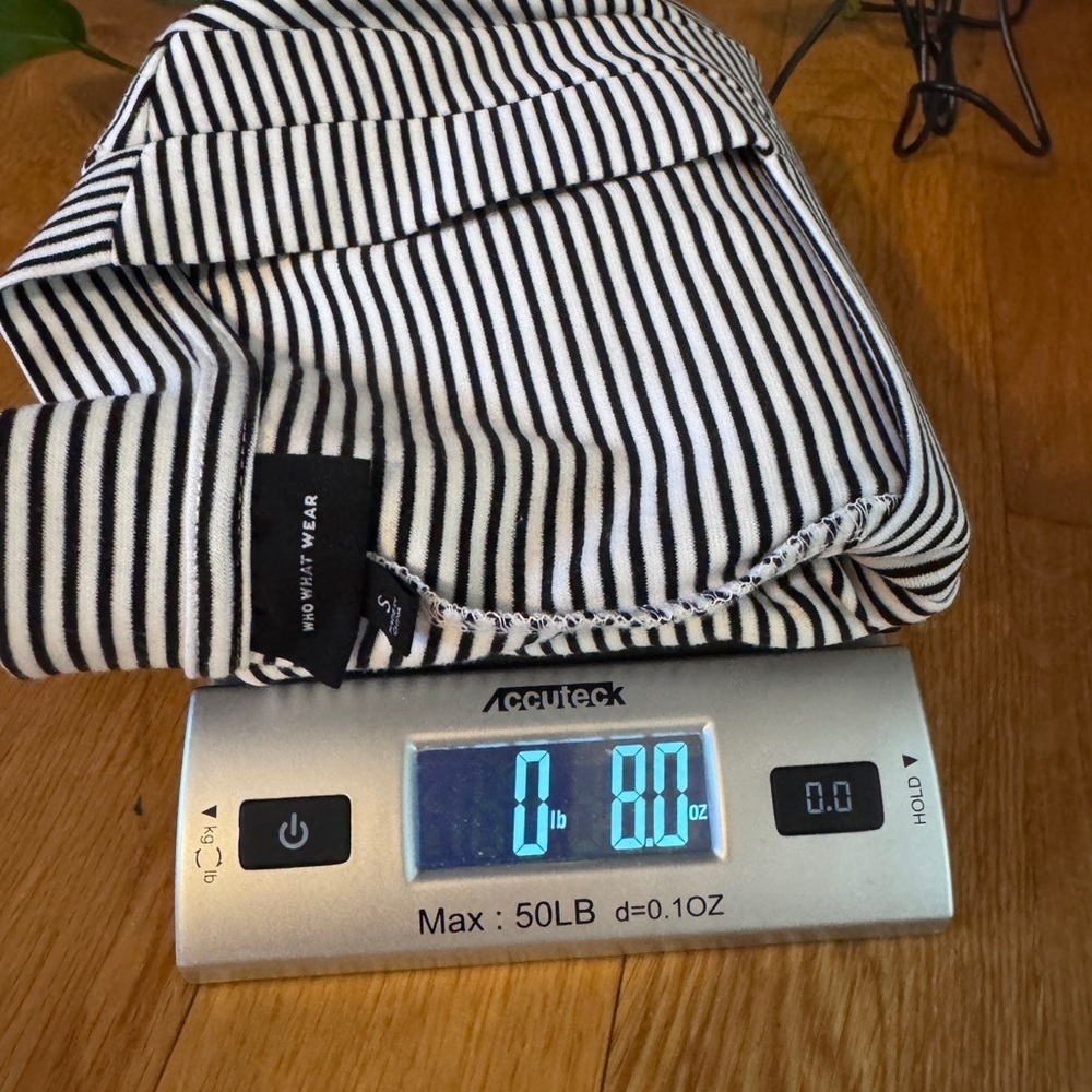 Who What Wear Gray and White Fitted Button Down Shirt​ - Picture 7 of 8